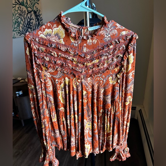 ~NWOT Spell Aurora Blouse Medium~ - Picture 3 of 5